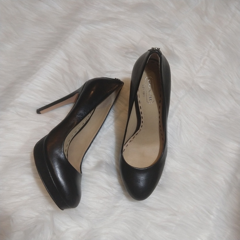 COACH Classic black heels patent platform pump 4in